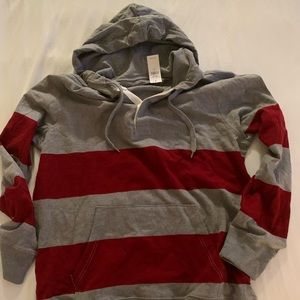 H&M Men’s Hoodie size medium. Brand New!!